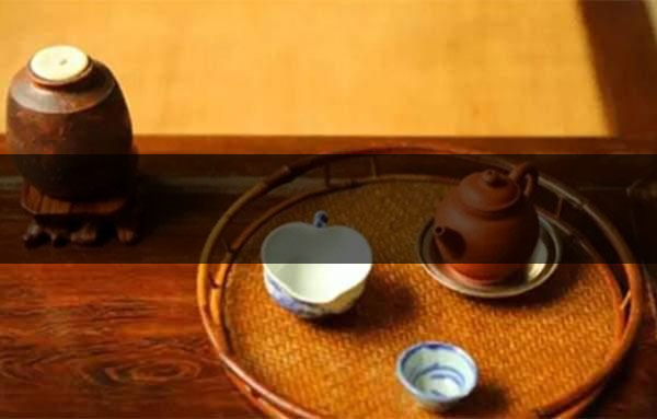 身體有哪些信號(hào)時(shí)應(yīng)停止飲茶？-1