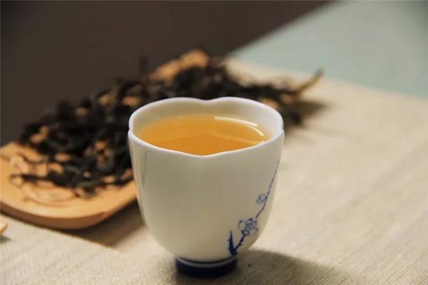 “茶無(wú)完茶”每款茶應(yīng)有一個(gè)缺點(diǎn)！
