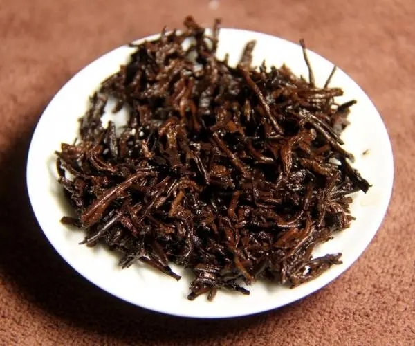 怎樣從茶香來辨認普洱茶的好壞？