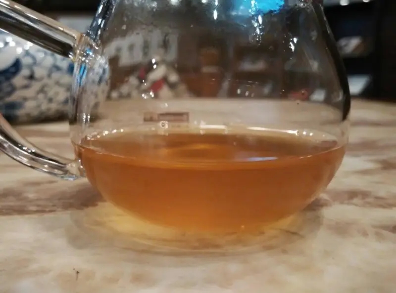 普洱茶湯冷卻后為何會(huì)變渾濁？