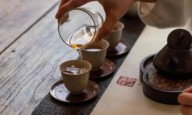 在家喝茶，或許才是我們對(duì)抗疫情的貢獻(xiàn)