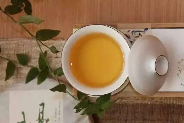 都在追求“古樹(shù)純料”，拼配茶真的不如純料的？
