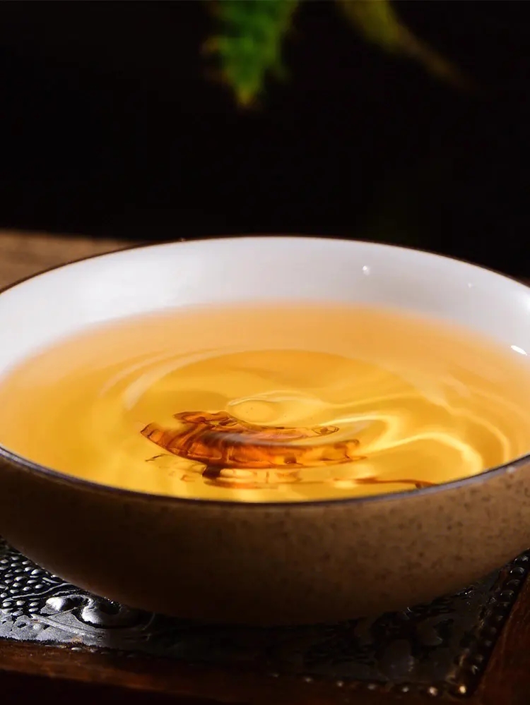 2023年白鶯山古樹春茶價(jià)格是多少？